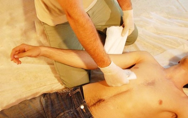 Первая помощь при острой кровопотере и травматическом шоке		 
			Первая помощь при острой кровопотере и травматическом шоке