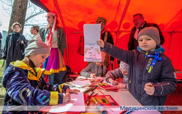 Святочныя мерапрыемствы з нагоды Дня працы па традыцыі правяла Федэрацыя прафсаюзаў Беларусі
Святочныя мерапрыемствы з нагоды Дня працы па традыцыі правяла Федэрацыя прафсаюзаў Беларусі