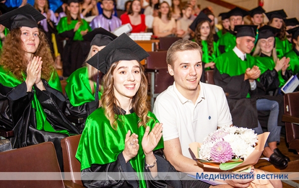 Диплом с отличием получил 81 выпускник БГМУ
Диплом с отличием получил 81 выпускник БГМУ