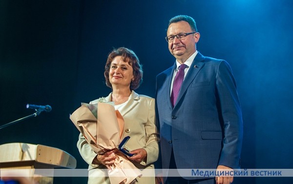 Поздравления столичных медиков с профессиональным праздником
Поздравления столичных медиков с профессиональным праздником