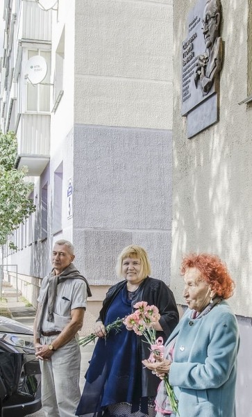 
			В честь легендарного кардиолога Георгия Сидоренко открыта памятная доска		