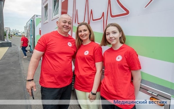 Поделиться жизнью: в Беларуси прошел День донора			     
        Поделиться жизнью: в Беларуси прошел День донора