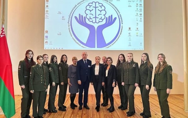 
        Состоялась общественная лекция на тему «Женщины против пьянства и наркотиков»			    