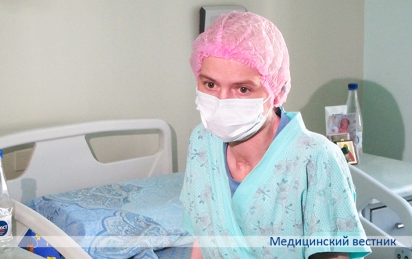 Врачи Минского НПЦ хирургии, трансплантологии и гематологии почти семь месяцев боролись за жизнь пациентки с COVID-19		 
			Врачи Минского НПЦ хирургии, трансплантологии и гематологии почти семь месяцев боролись за жизнь пациентки с COVID-19
